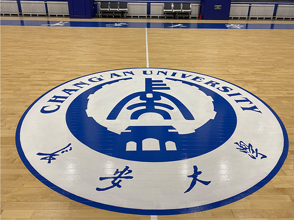 學(xué)?；@球館鋪設(shè)工程